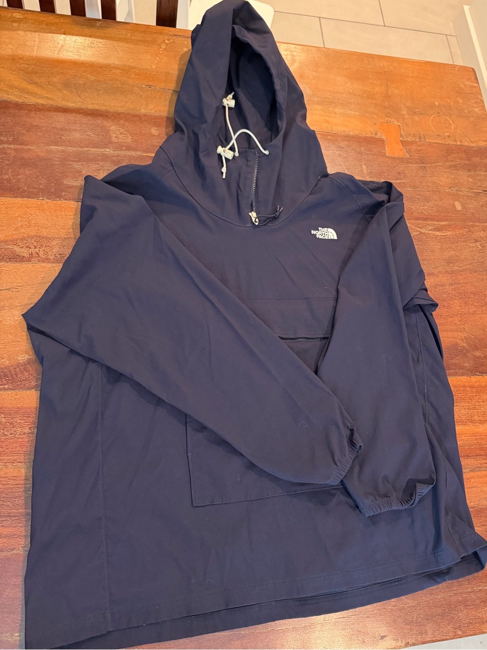 The North Face Men's black Hooded Pullover